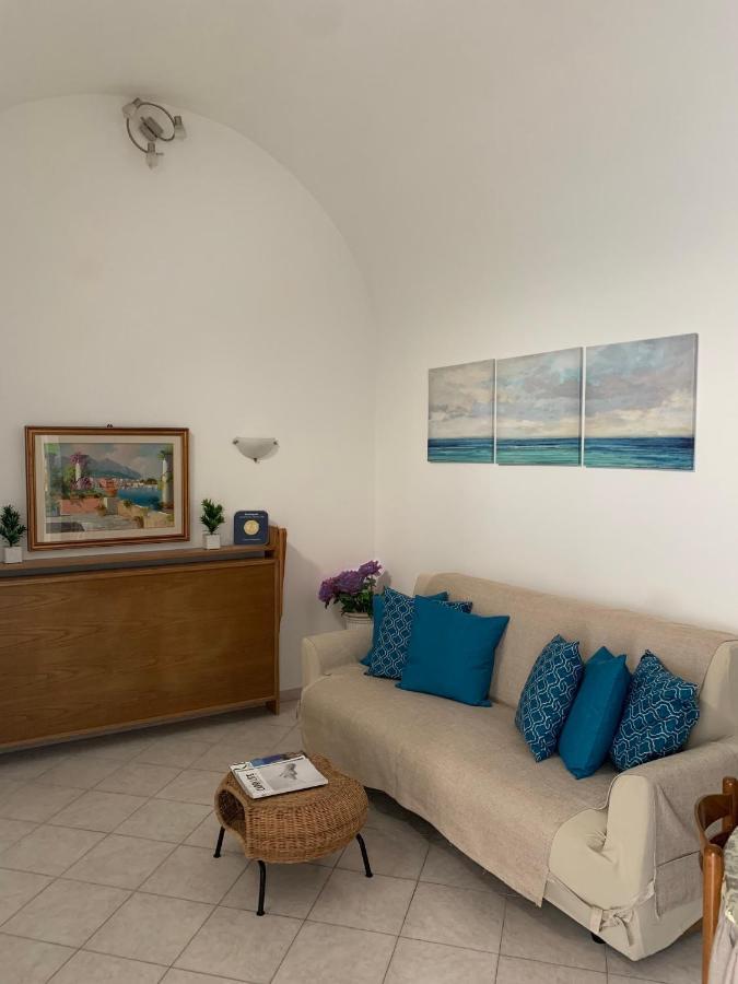 Casa Ilaria - Appartamento In Piazzetta Capri Exterior foto